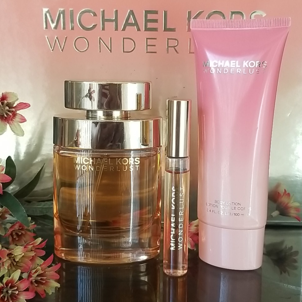 Michael Kors Wonderlust 3 Piece Parfum Gift Set